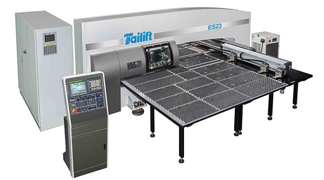 Hình ảnh một trong các loại máy CNC đột lỗ