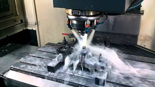 Gia công trên máy phay CNC