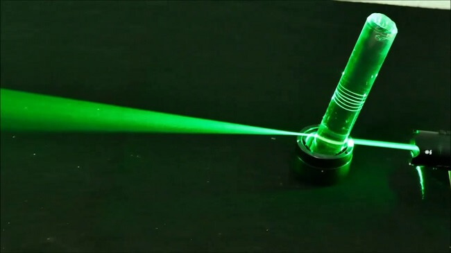 Tính chất đơn sắc của chùm tia laser