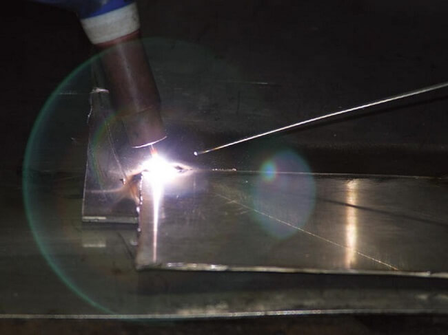Phương Pháp, Kỹ Thuật Gia Công Hàn Kim Loại Tấm Chất Liệu Inox