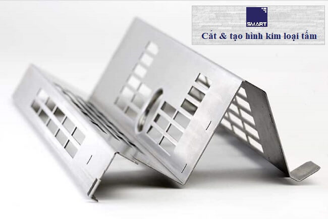 Quá Trình Cắt Và Tạo Hình Kim Loại Tấm