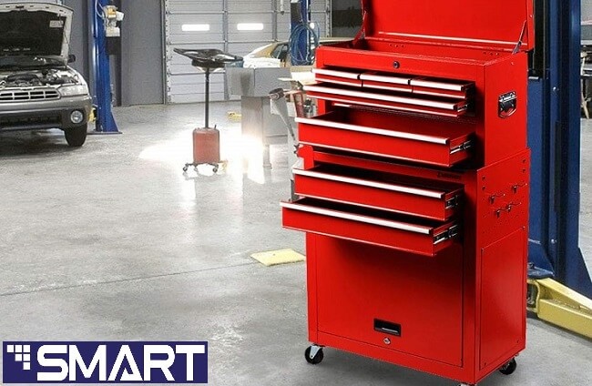 Một loại tủ dụng cụ được sử dụng trong xưởng sửa chữa ô tô