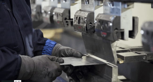 Gia công thép chấn dập theo yêu cầu