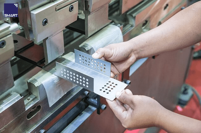 Lưu ý khi gia công kim loại tấm inox 