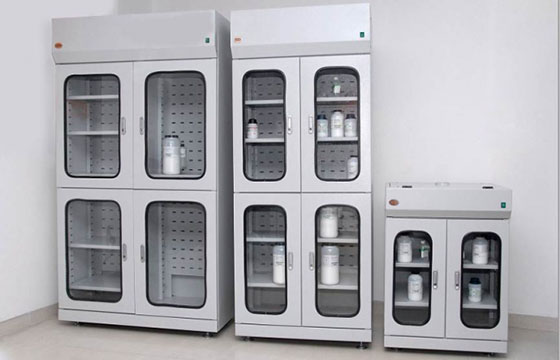 Sản Xuất Tủ Đựng Hóa Chất Theo Yêu Cầu Tại Smart Sheet Metal